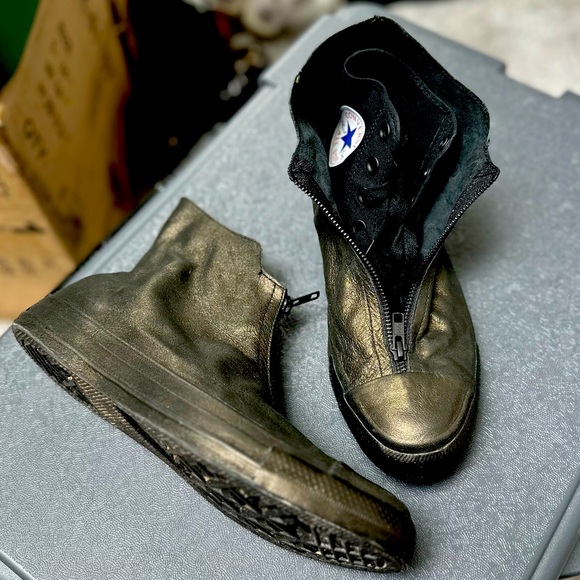 Converse CTAS Shroud Size 10. Black/gold - Picture 3 of 5